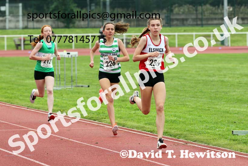 Women and Girls 1500 metres, 2021 North Eastern Track and Field Champs., Middesbrough. Photo: David T. Hewitson/Sports for All Pics